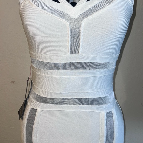 Bebé Mesh & Cage bandage dress - Picture 3 of 13